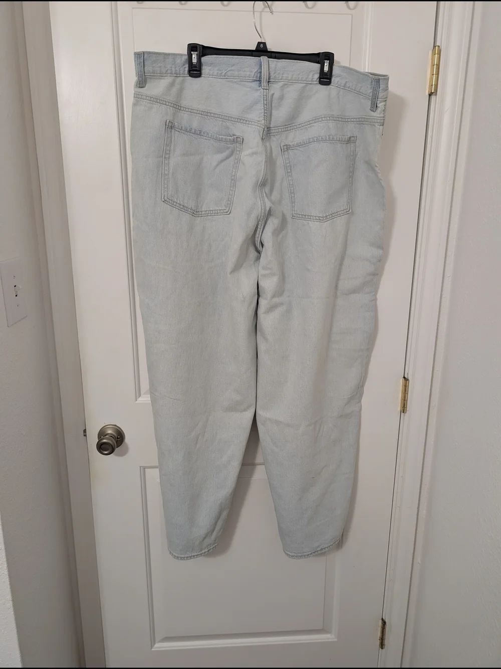 Old Navy Light Wash Extra High Rise Baggy Wide Leg Jeans W/ Secret Smooth Pocket